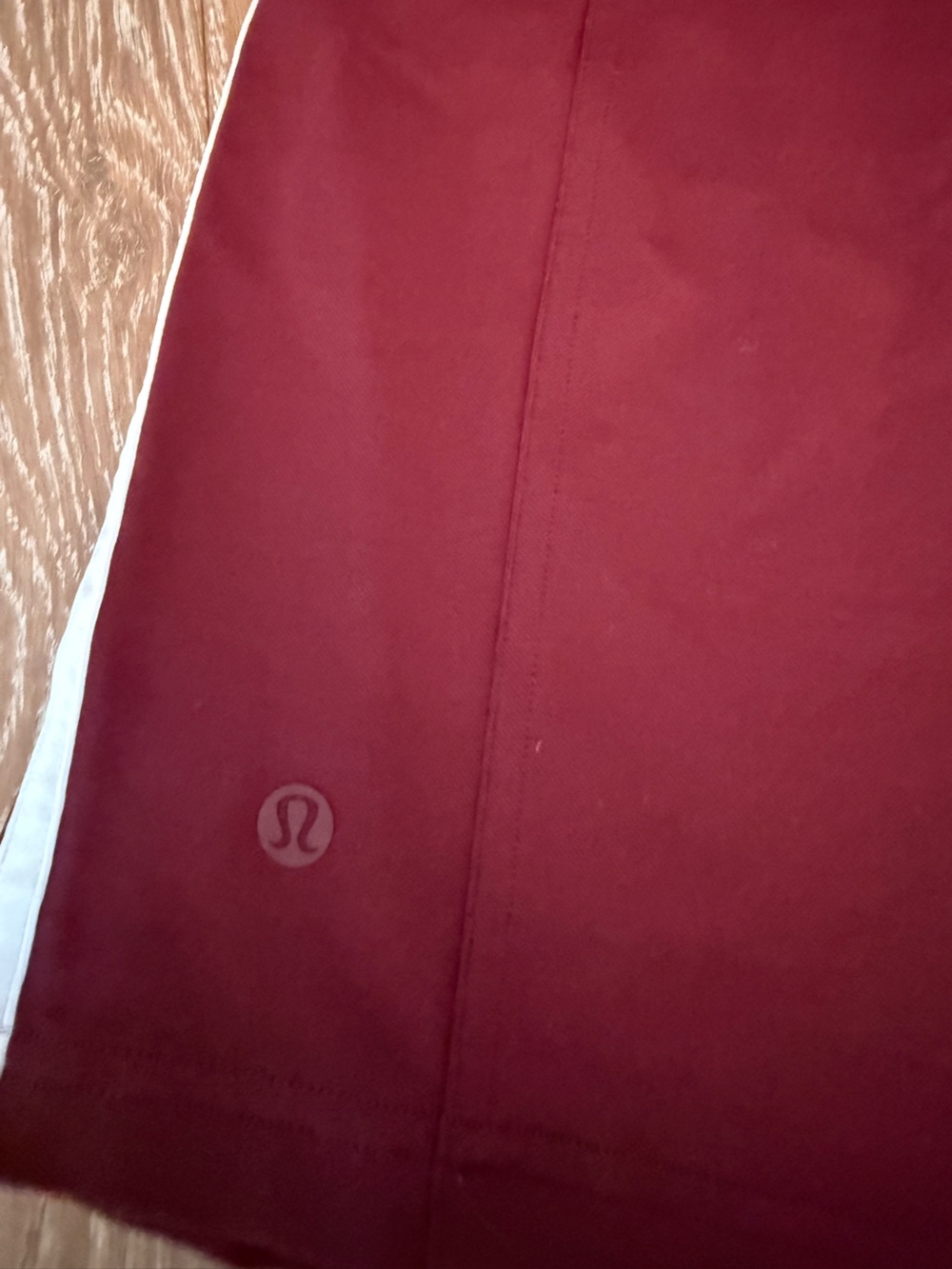Lululemon Baggy Low Rise Track Shorts burgundy w/red & white side stripes NWT - Picture 12 of 12